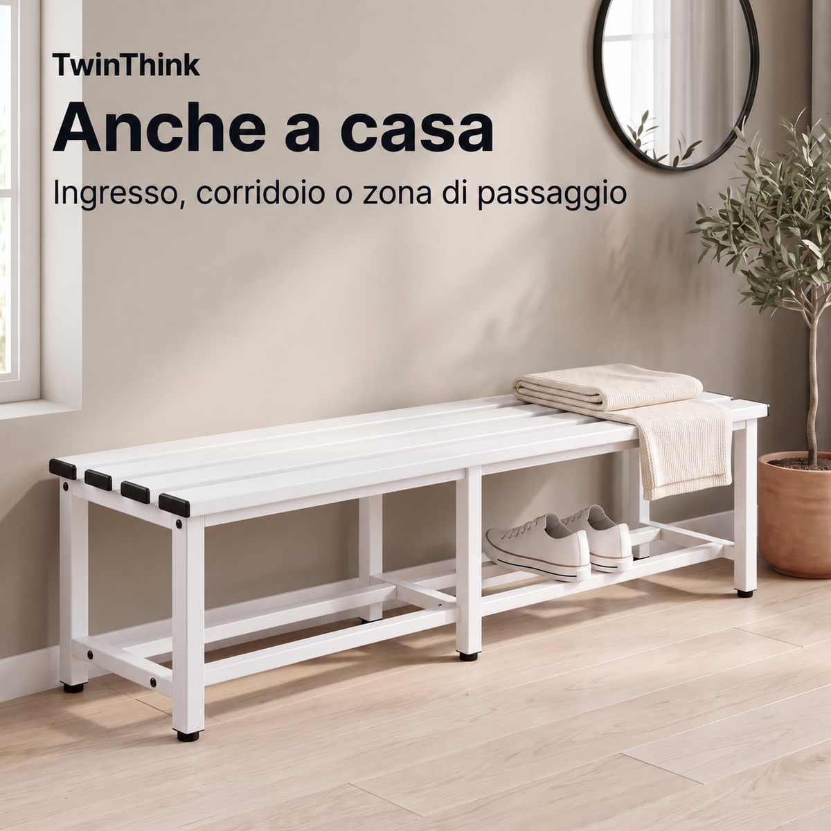 Panca da spogliatoio in metallo, 150×32×45 cm in bianco Lunar White, nell'ingresso di casa